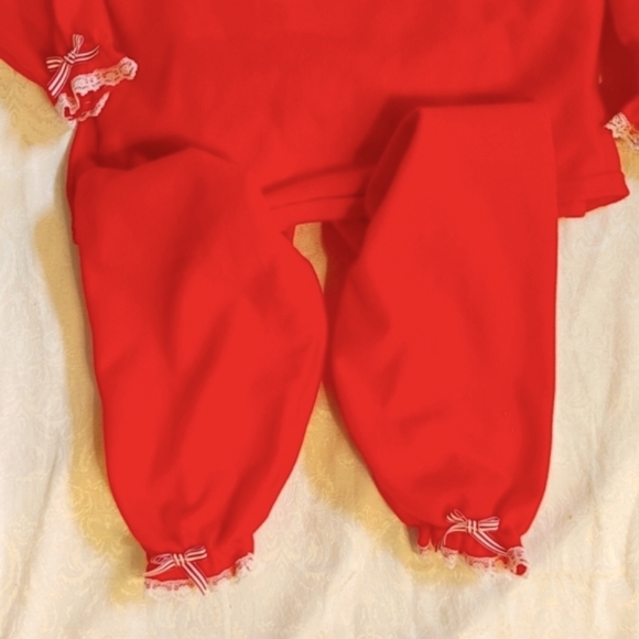 Girl's Lightweight Christmas Pajama Set - Picture 6 of 10